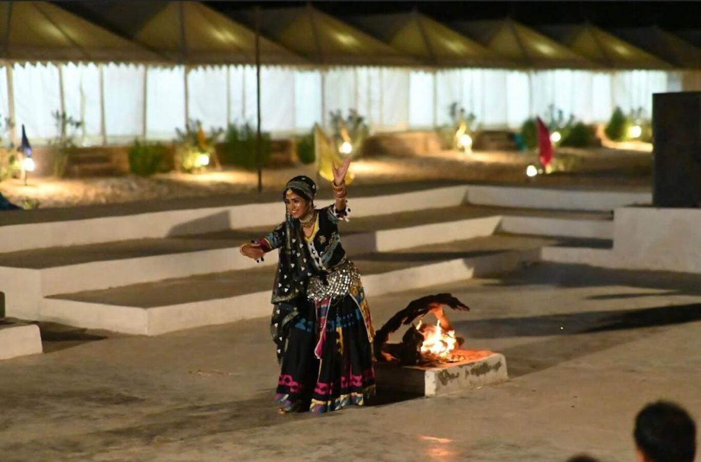 The Saffron Desert Camp Jaisalmer Esterno foto