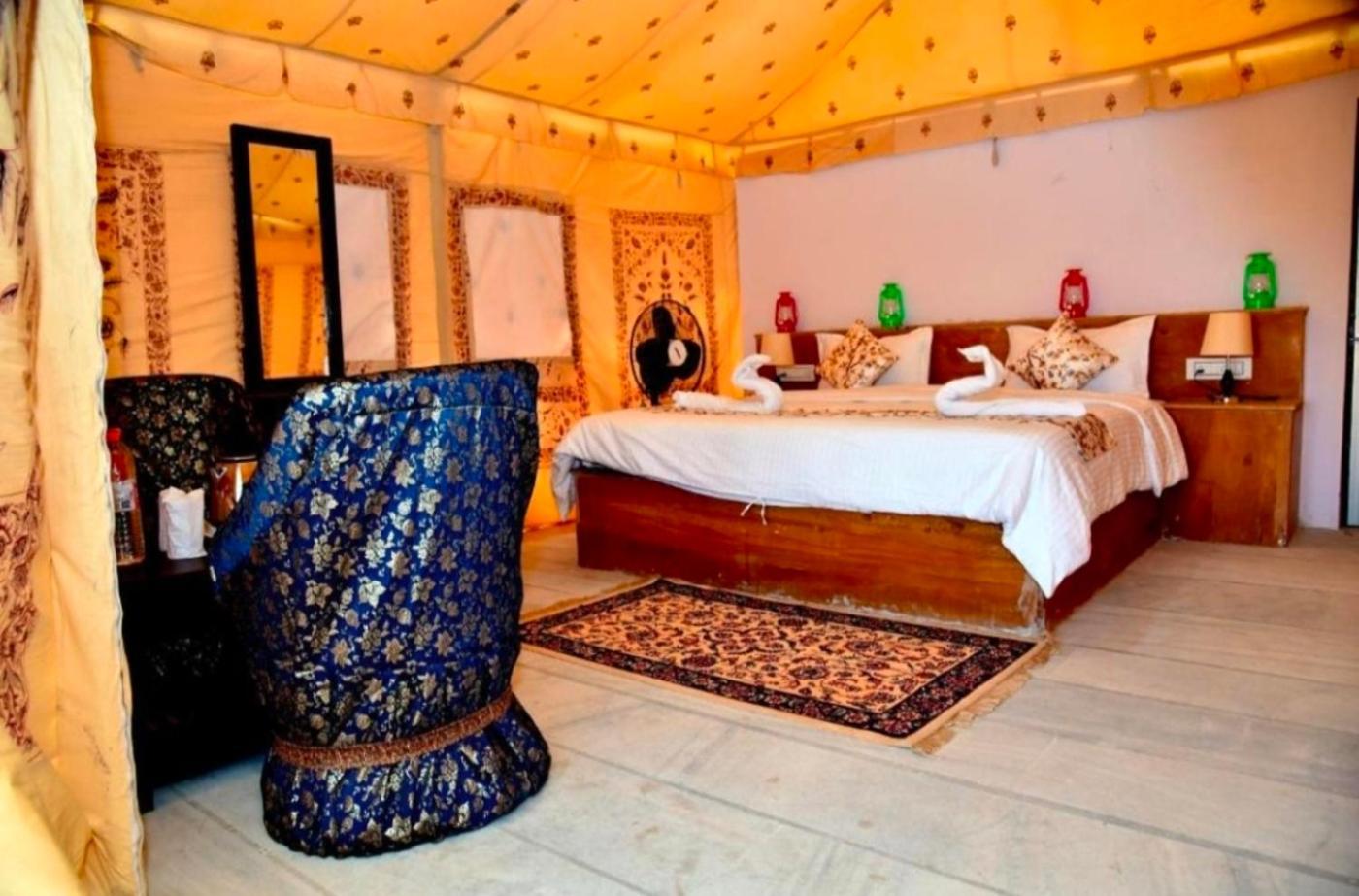 The Saffron Desert Camp Jaisalmer Esterno foto